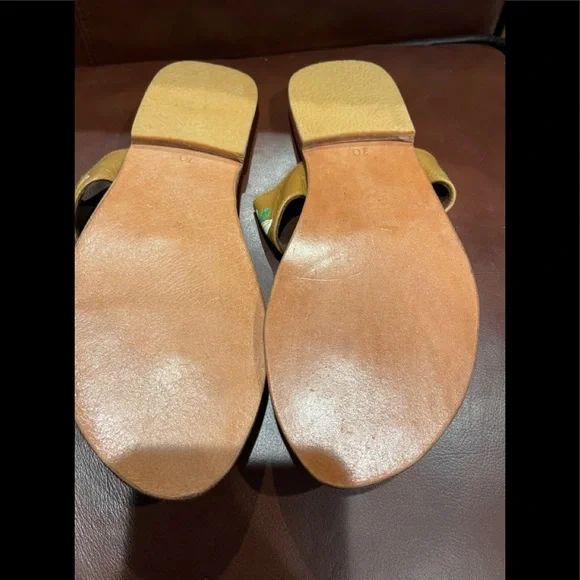 Mystique Boutique Hand Painted Leather Sandal - Picture 3 of 3